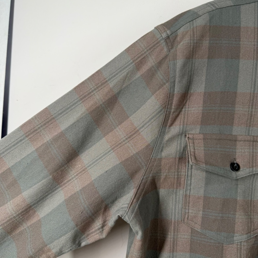 MTN OPS Mens Pinyon Tri Blend Premium Flannel Shirt Sz L Sage Plaid Long Sleeve - Picture 6 of 16